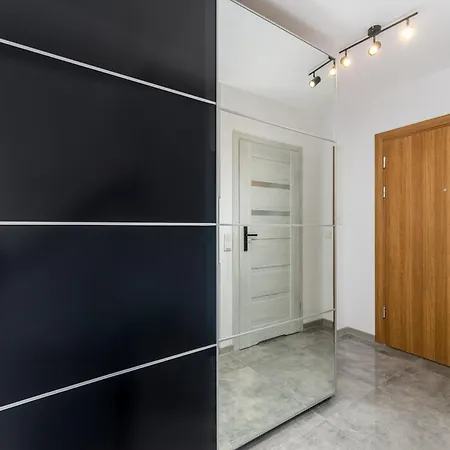 Gusta Cosy By Bookinghost Appartement Krakau