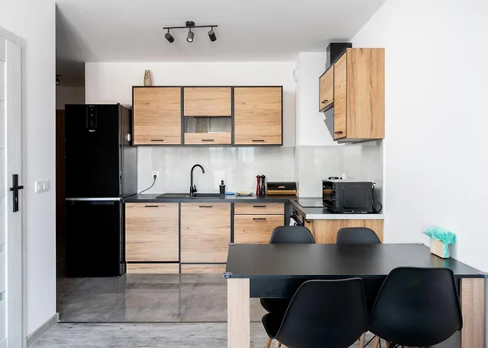 Gusta Cosy By Bookinghost *