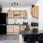 Gusta Cosy By Bookinghost *