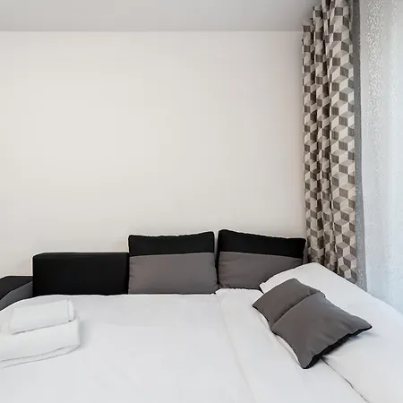 Gusta Cosy By Bookinghost Apartment Krakow